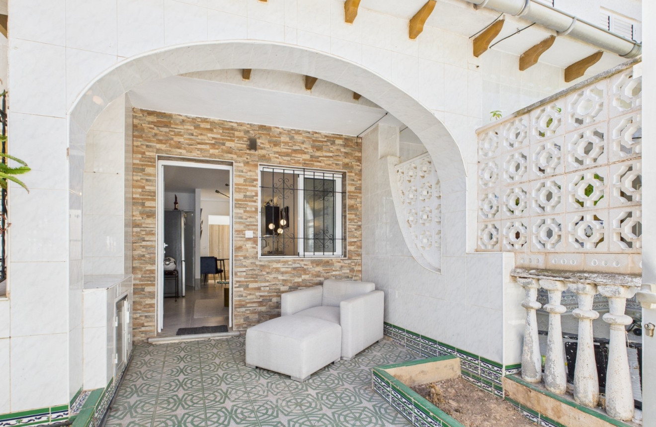 Apartment in Los Alcazares - view 1