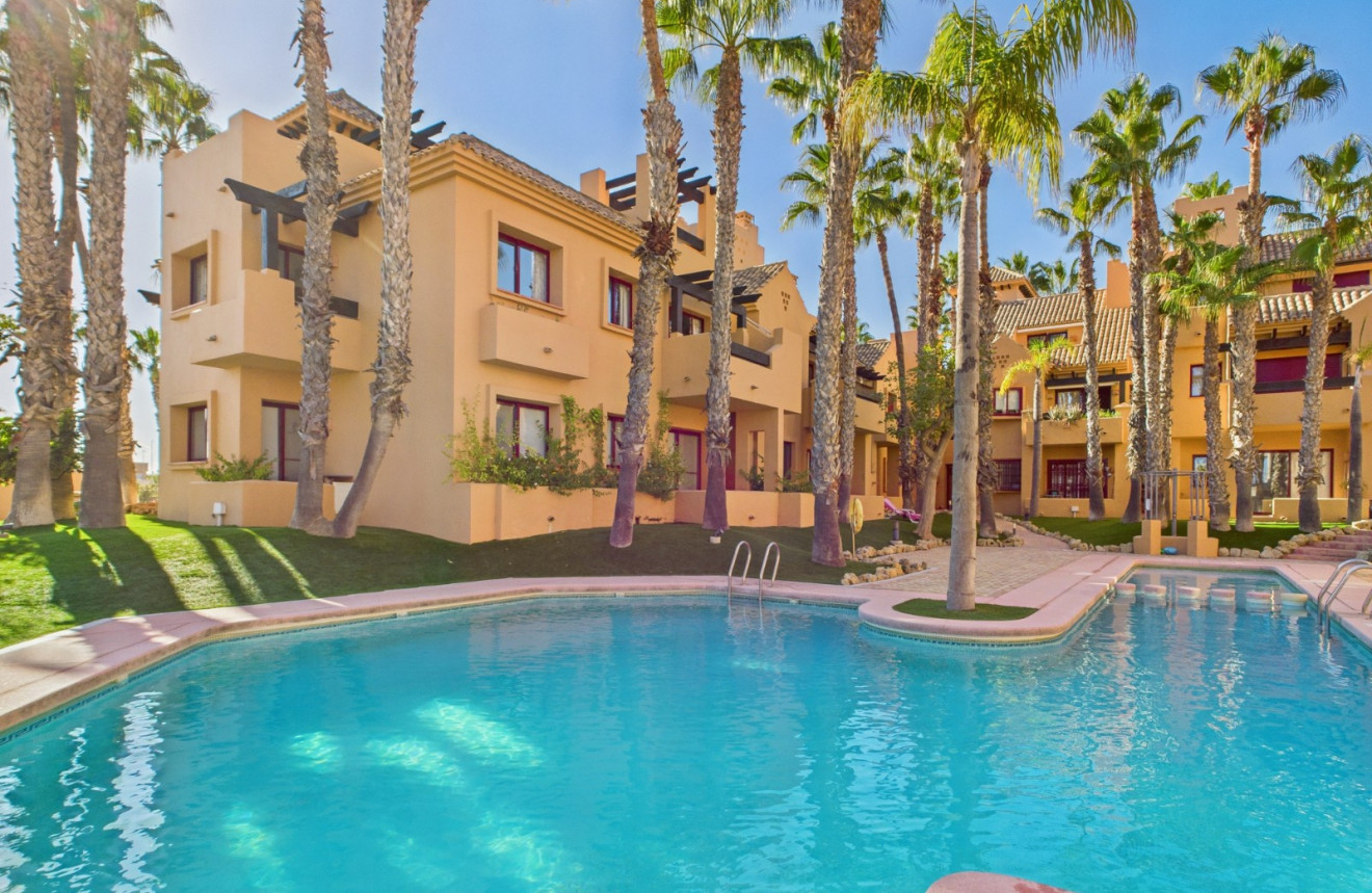 Apartment in Los Alcazares - view 1