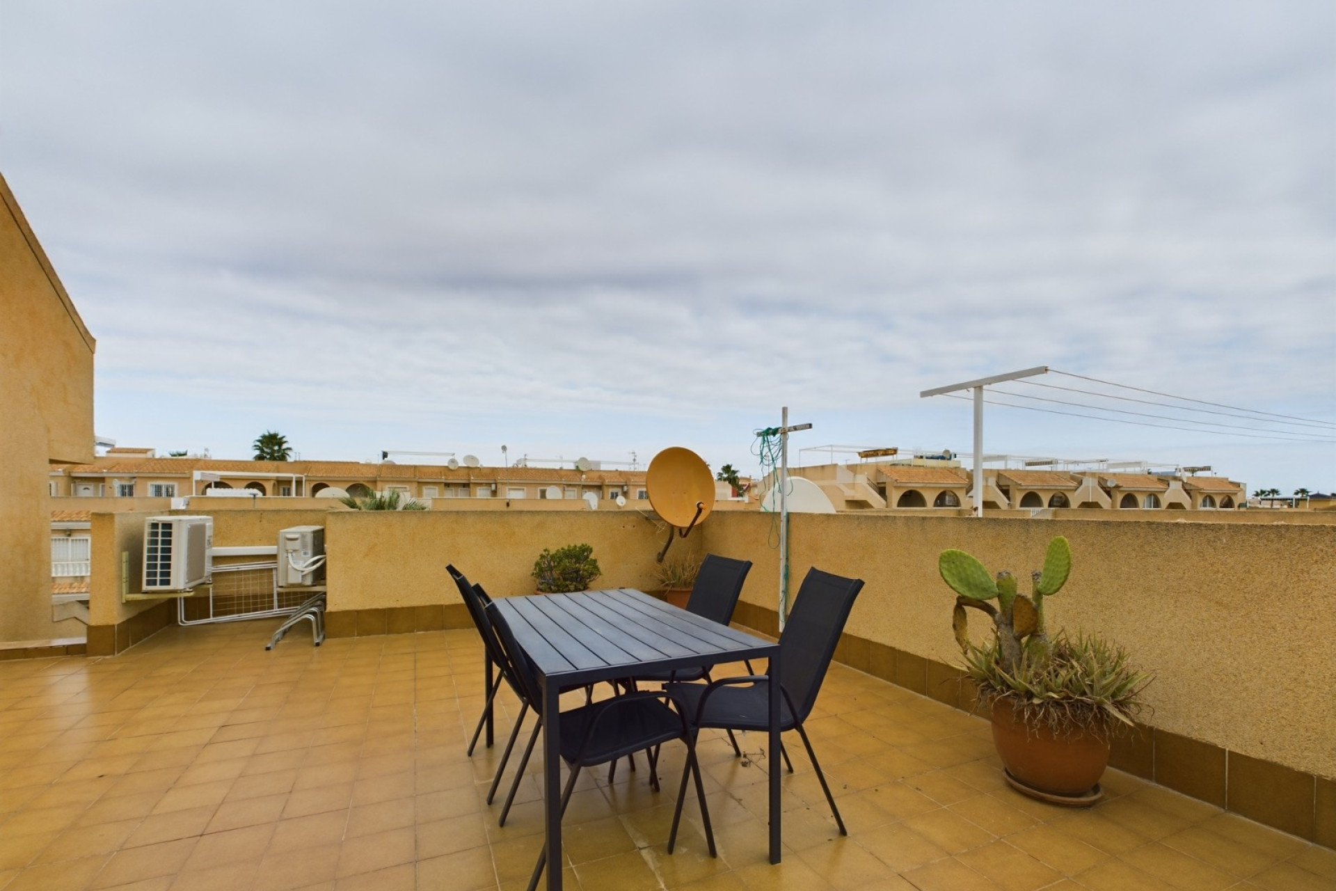 Herverkoop - Apartment - Los Alcázares - Playa II