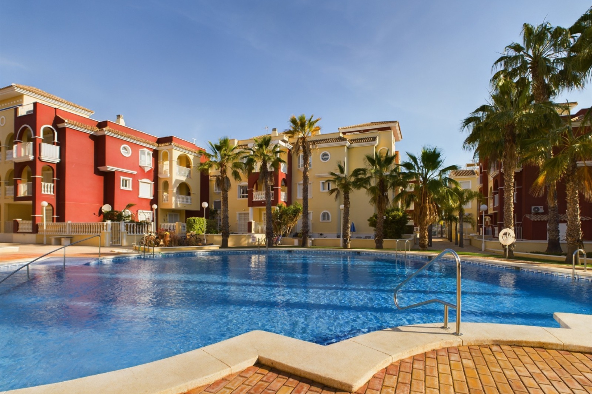 Herverkoop - Apartment - Los Alcázares