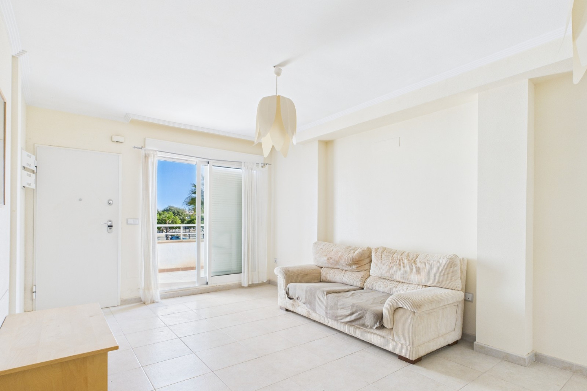 Herverkoop - Apartment - San Cayetano