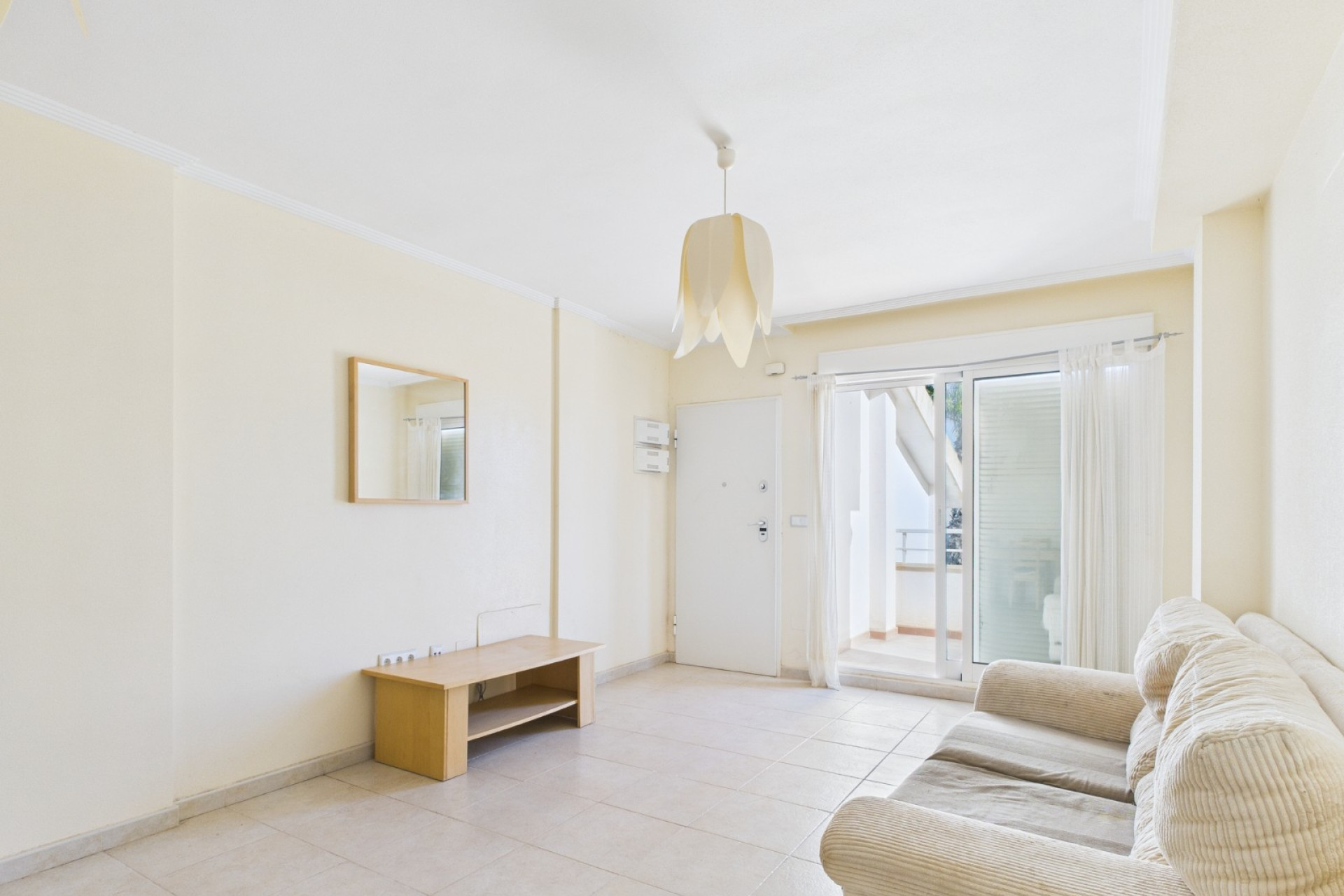 Herverkoop - Apartment - San Cayetano