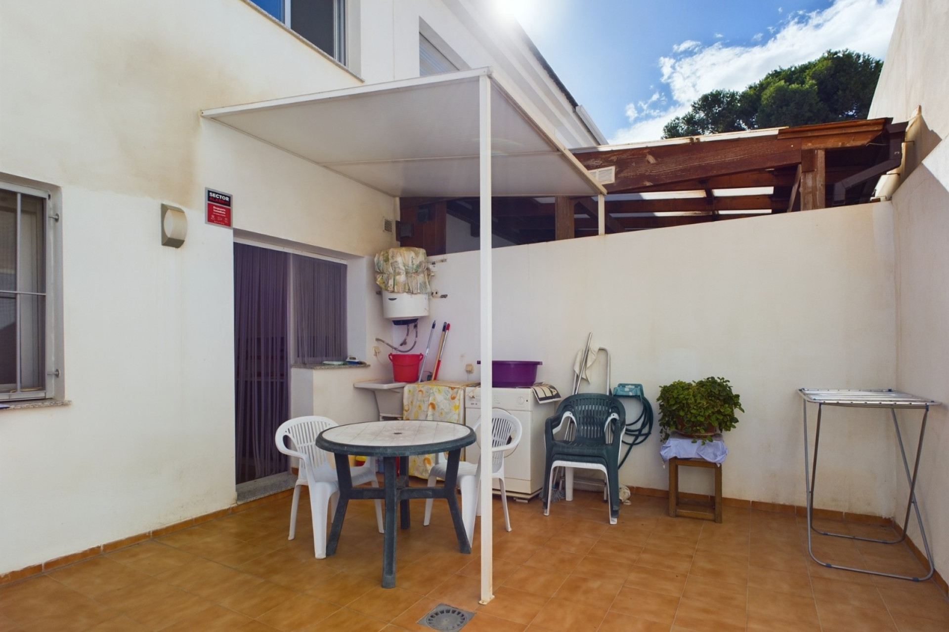 Herverkoop - Herenhuis - Dolores de Pacheco