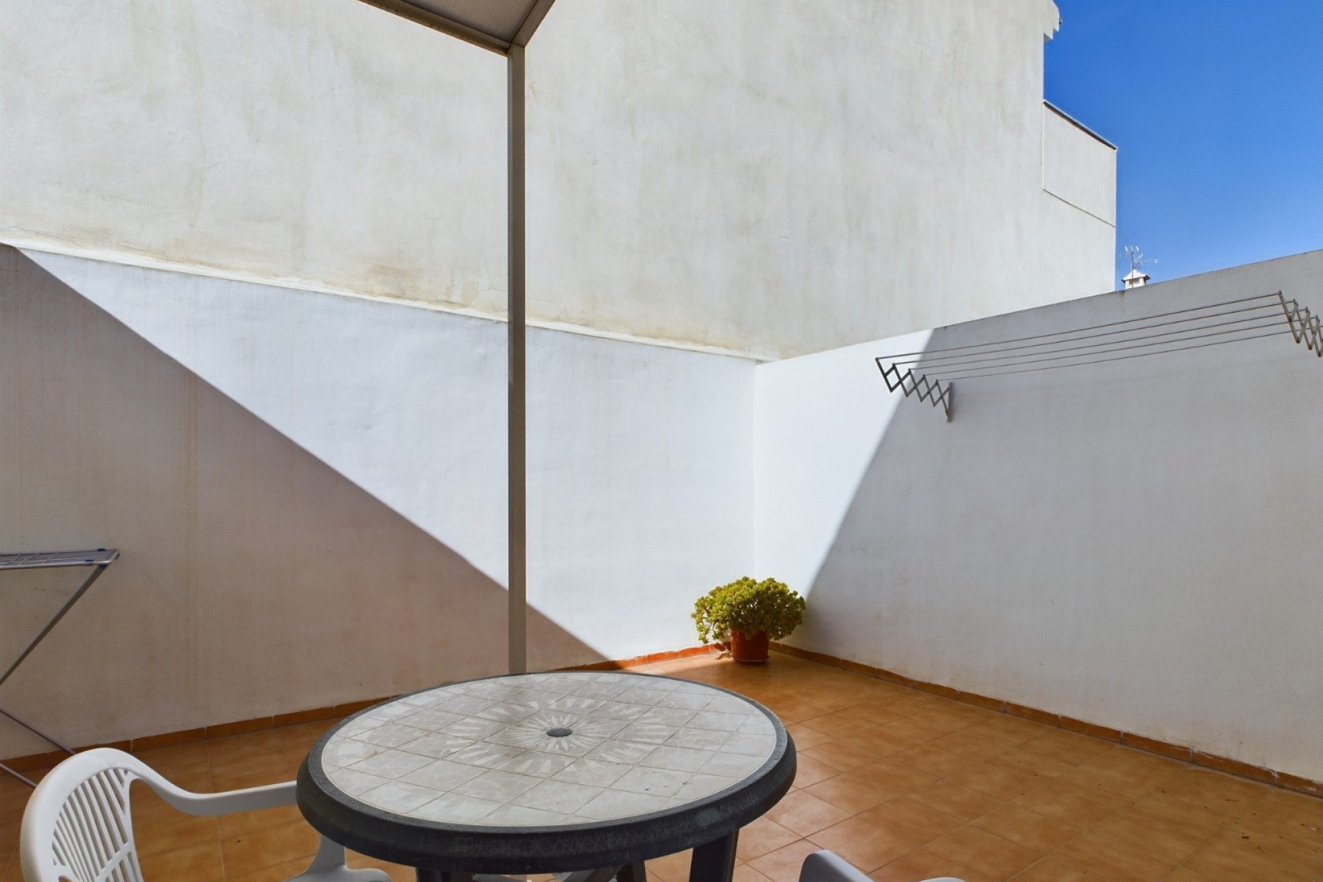 Herverkoop - Herenhuis - Dolores de Pacheco