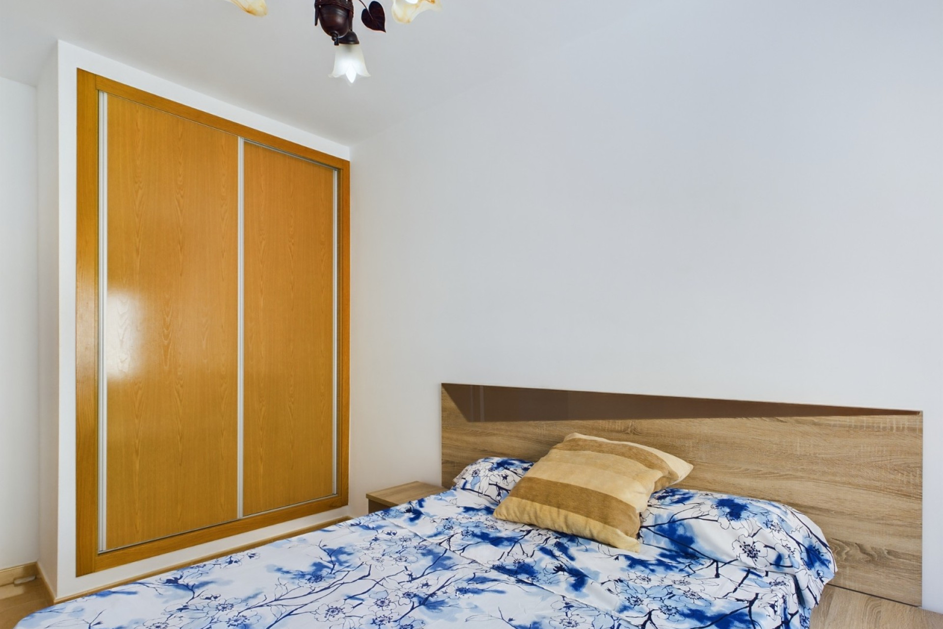 Herverkoop - Herenhuis - Dolores de Pacheco