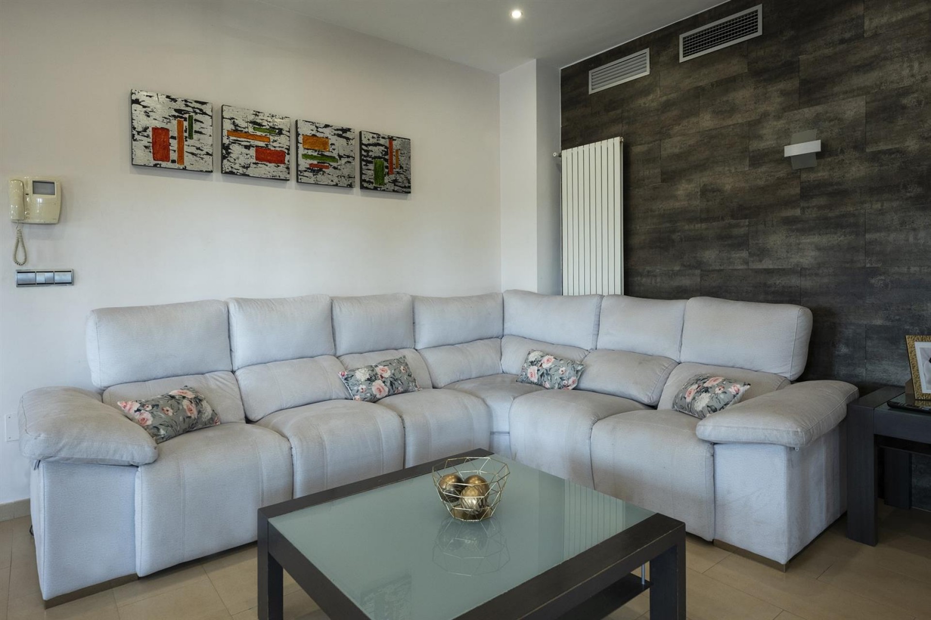 4-bedroom Villa in Avileses photo 7
