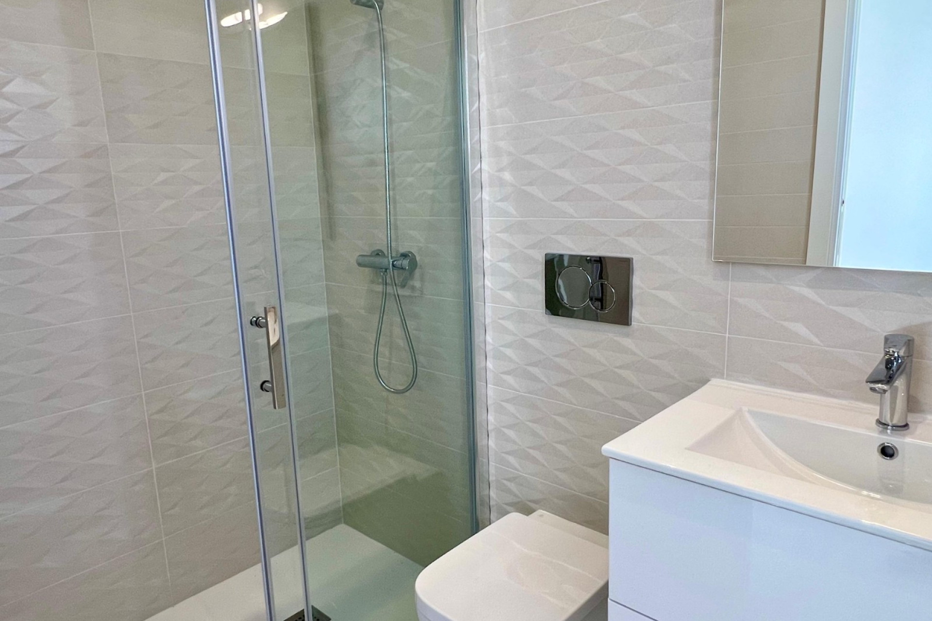 Nouvelle construction - Villa / Jumelée - Polop