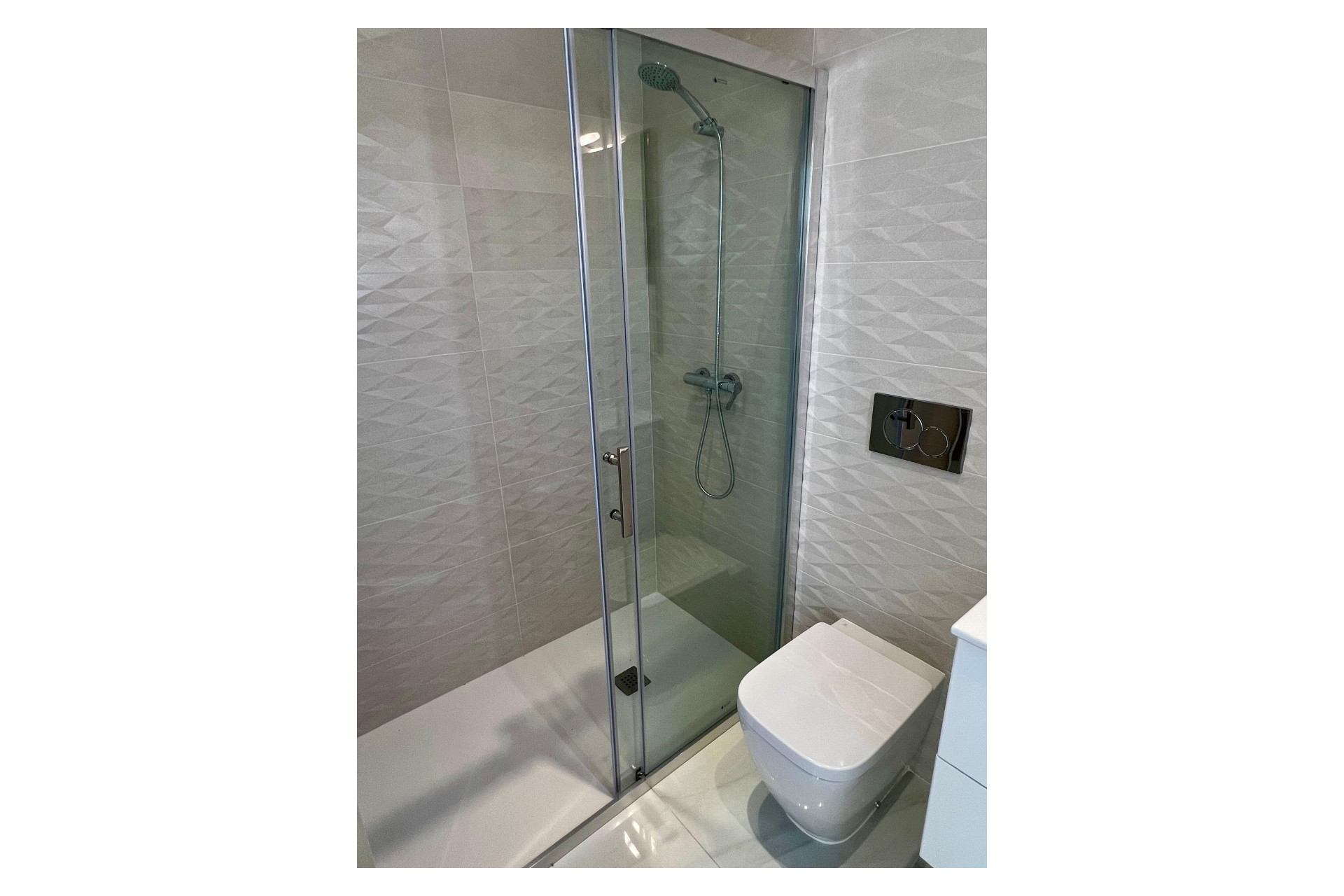 Nouvelle construction - Villa / Jumelée - Polop