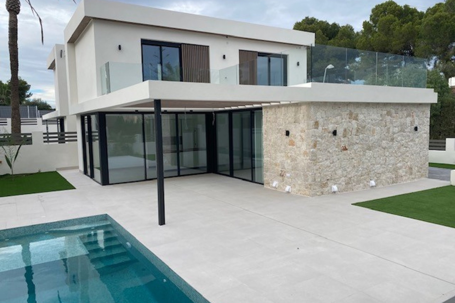 Obra nueva - Villa - Cabo Roig