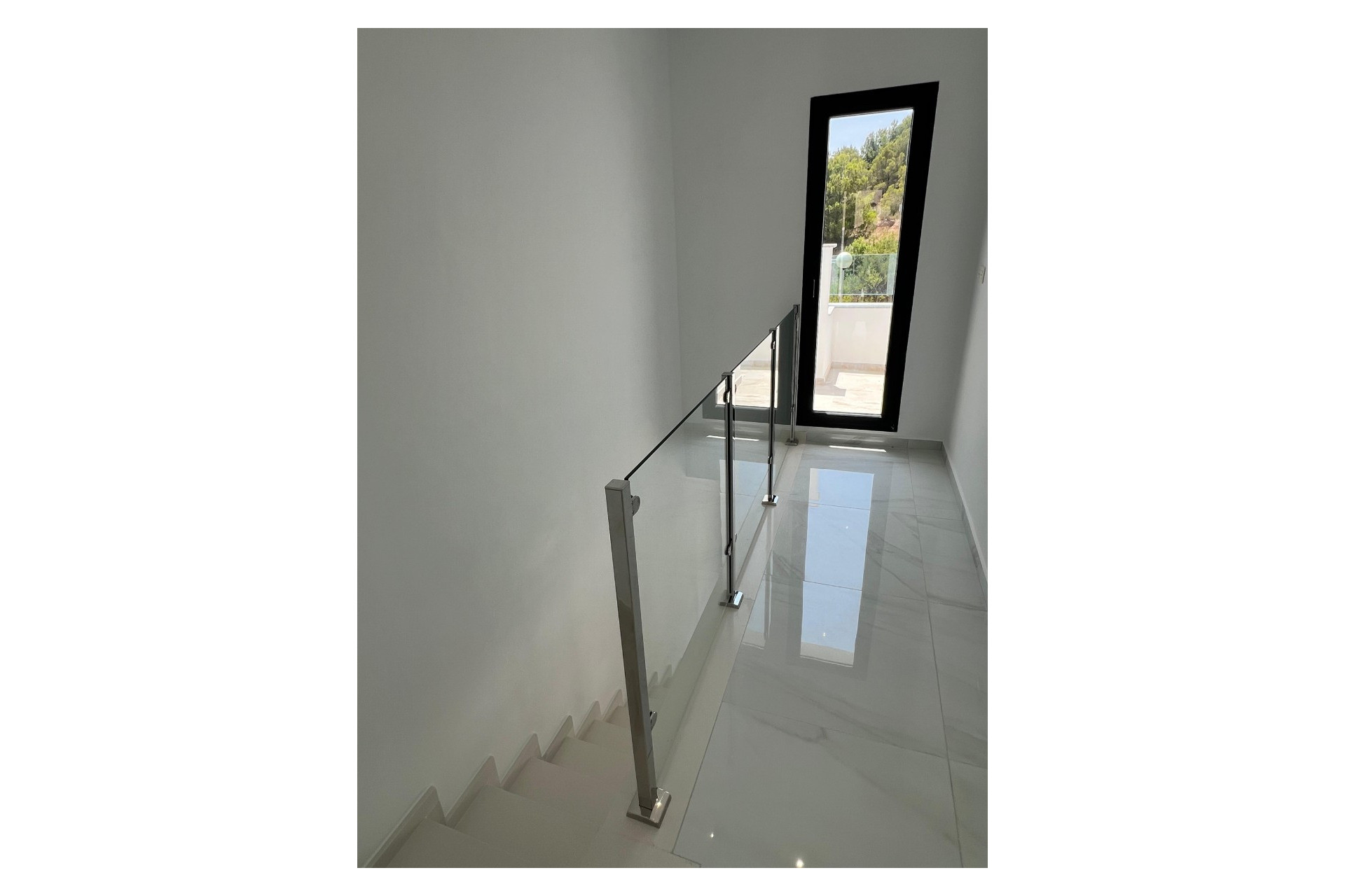 Obra nueva - Villa / Semi pareado - Polop