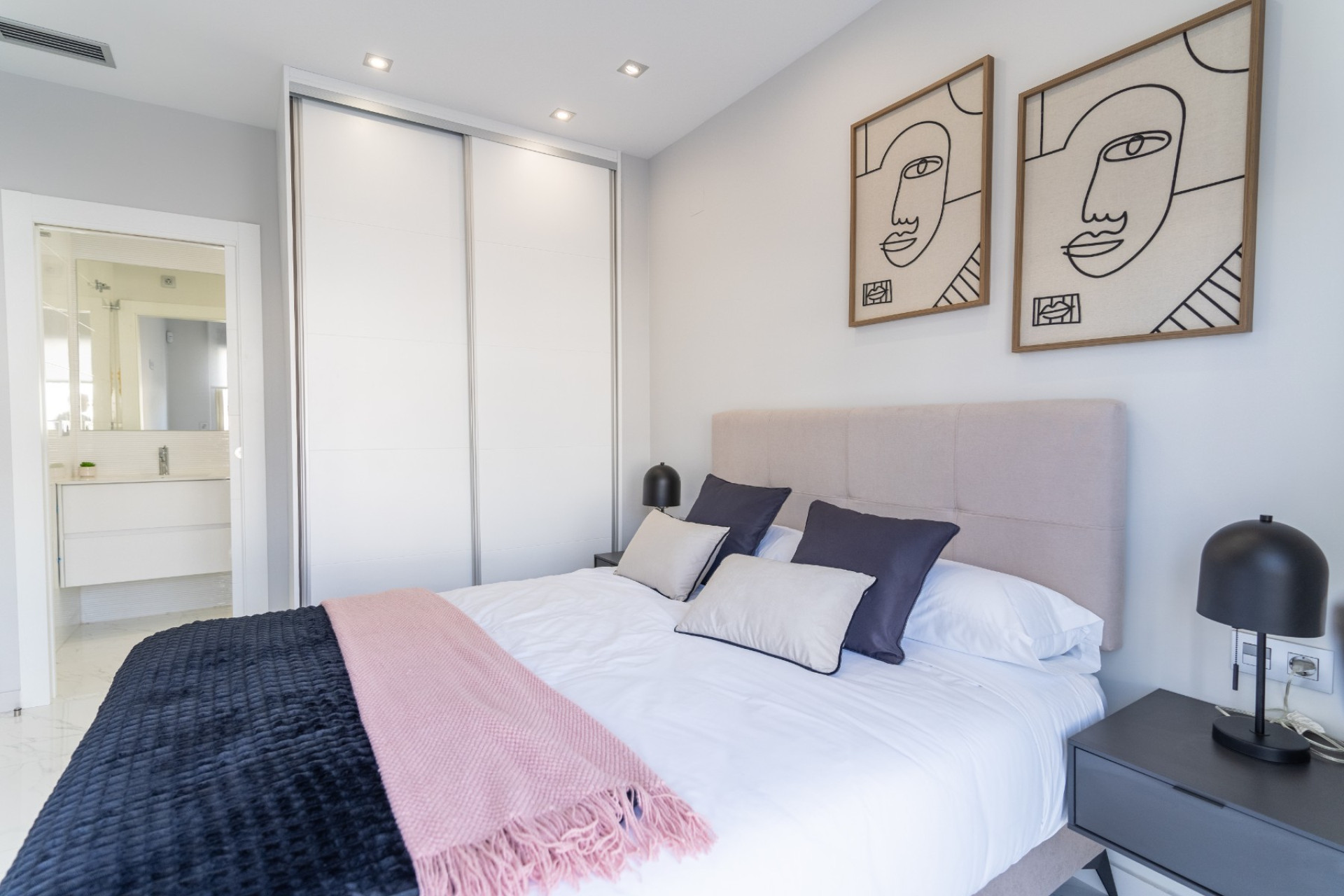 Obra nueva - Villa - Villamartin