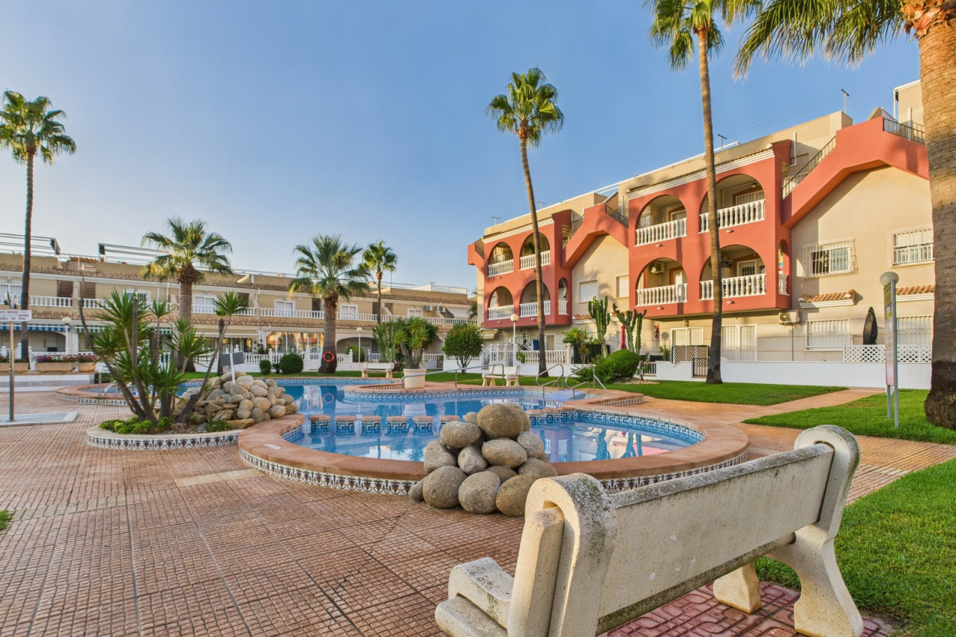Resale - Apartment - Los Alcázares - El Divino
