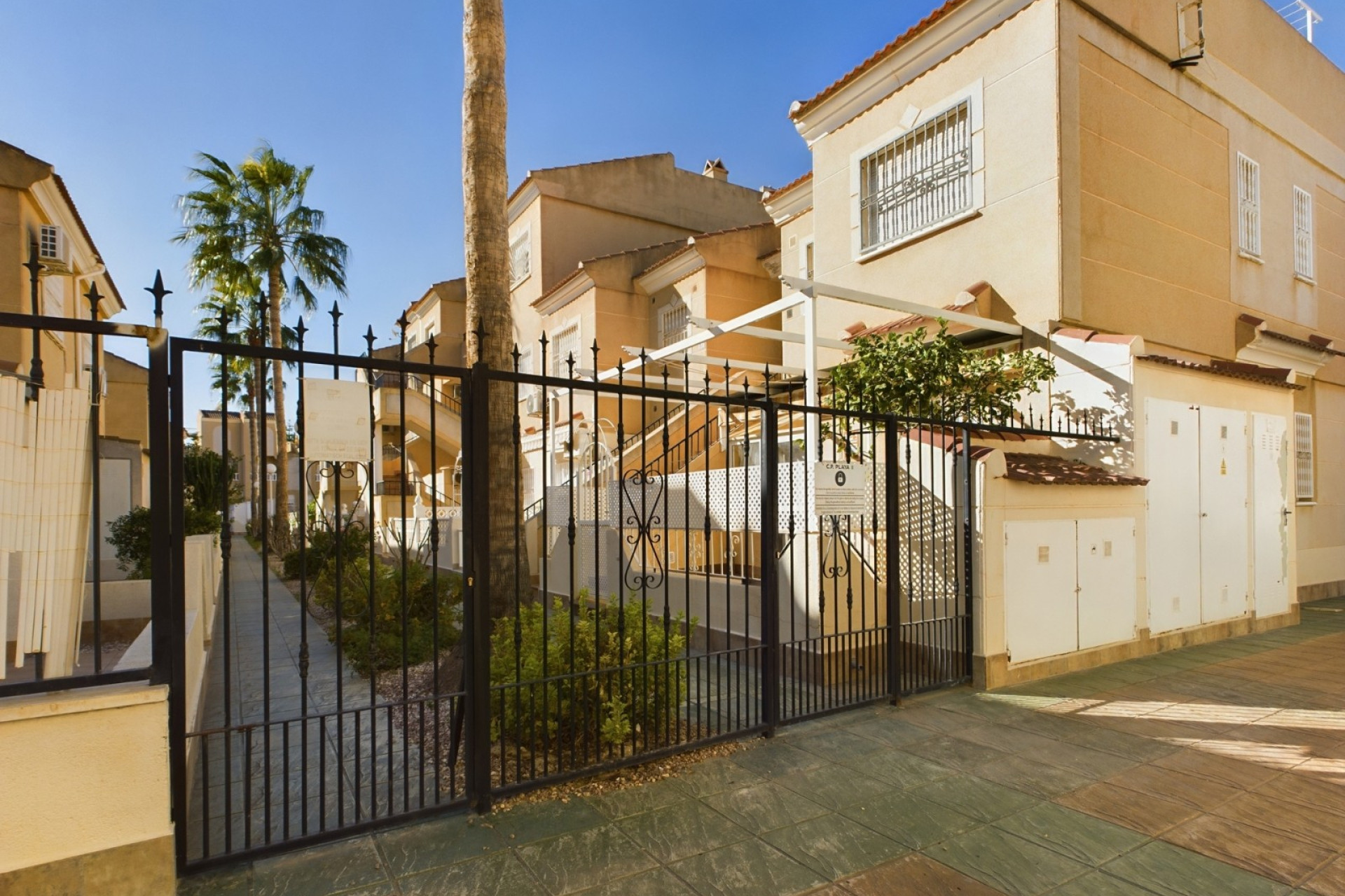 Resale - Apartment - Los Alcázares - Playa II