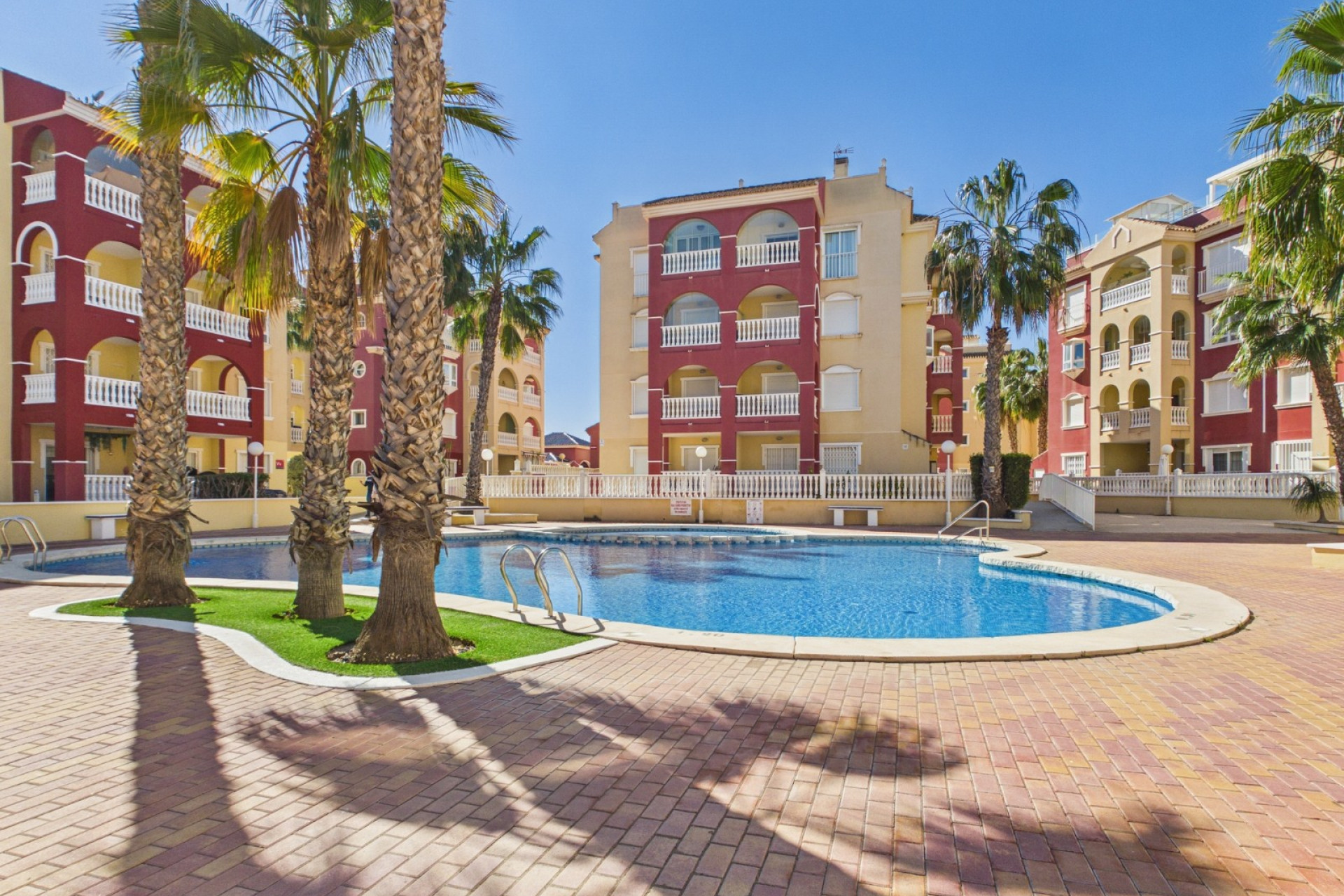 Resale - Apartment - Los Alcázares - Puerto Marina