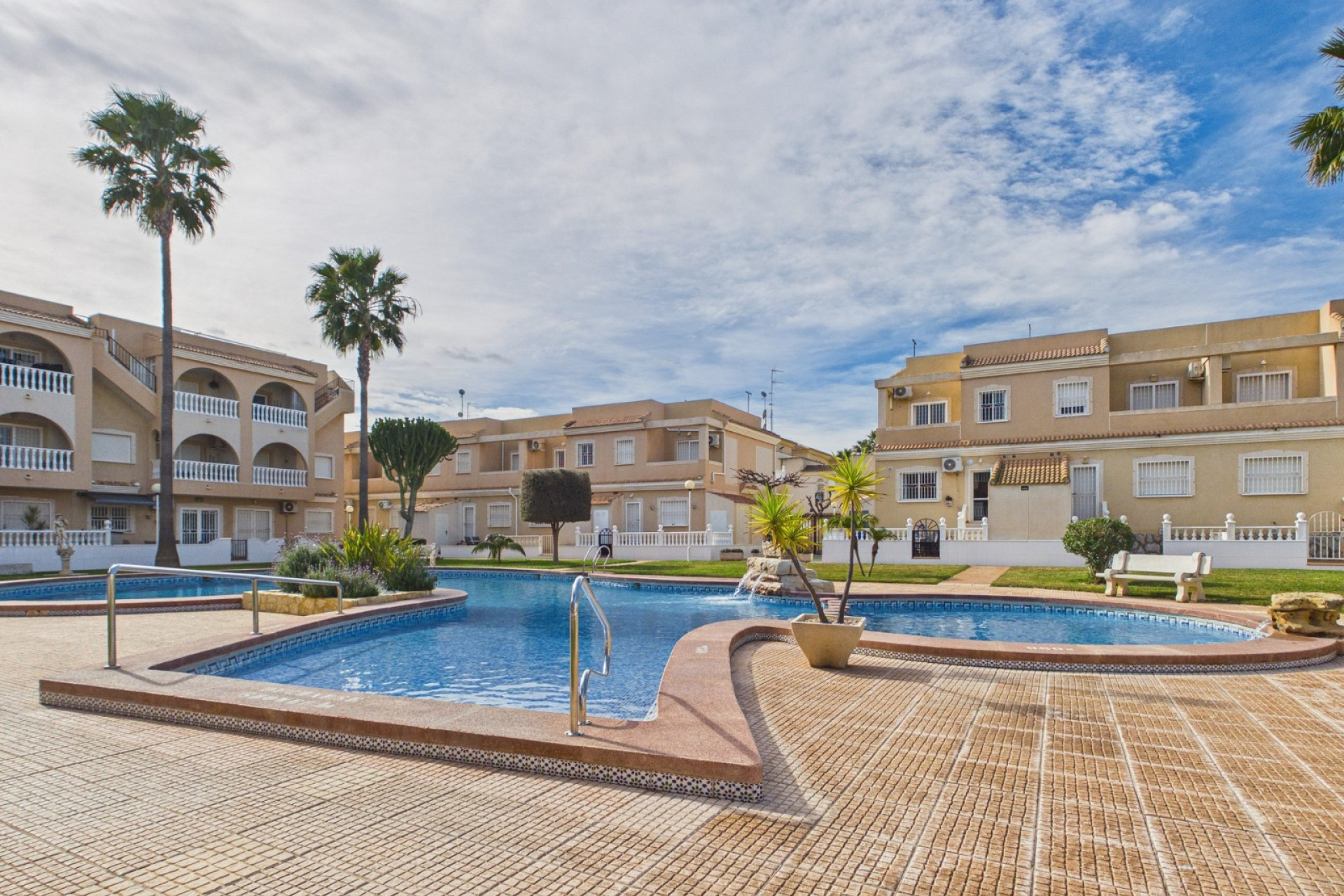 Resale - Apartment - Los Alcázares