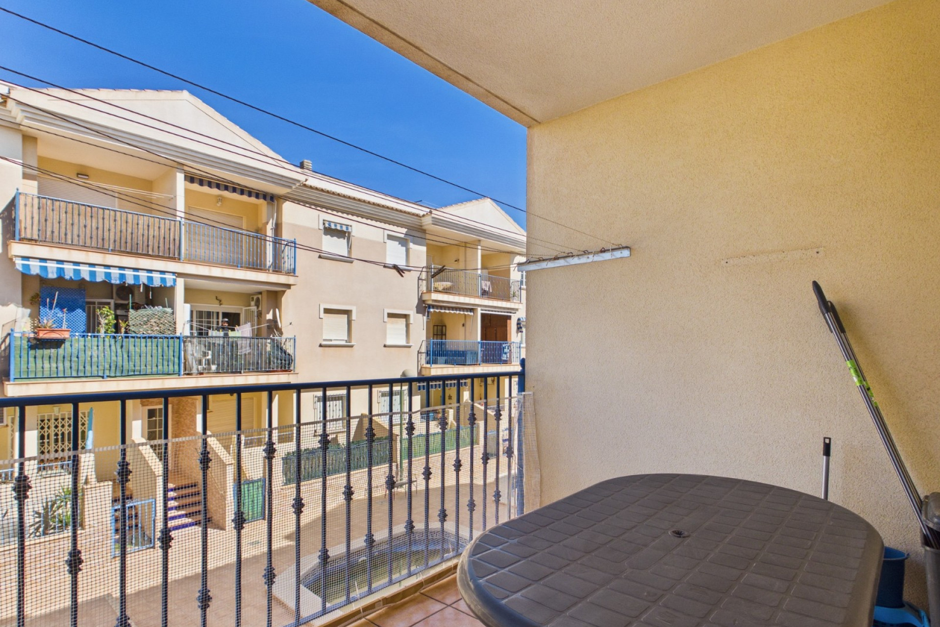 Resale - Apartment - Los Alcázares