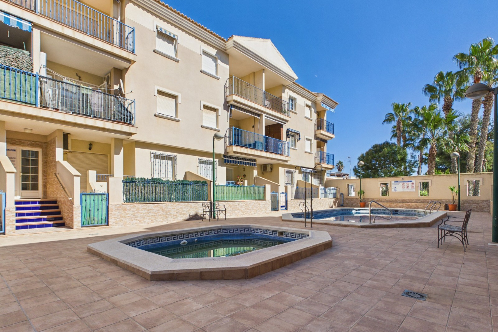 Resale - Apartment - Los Alcázares