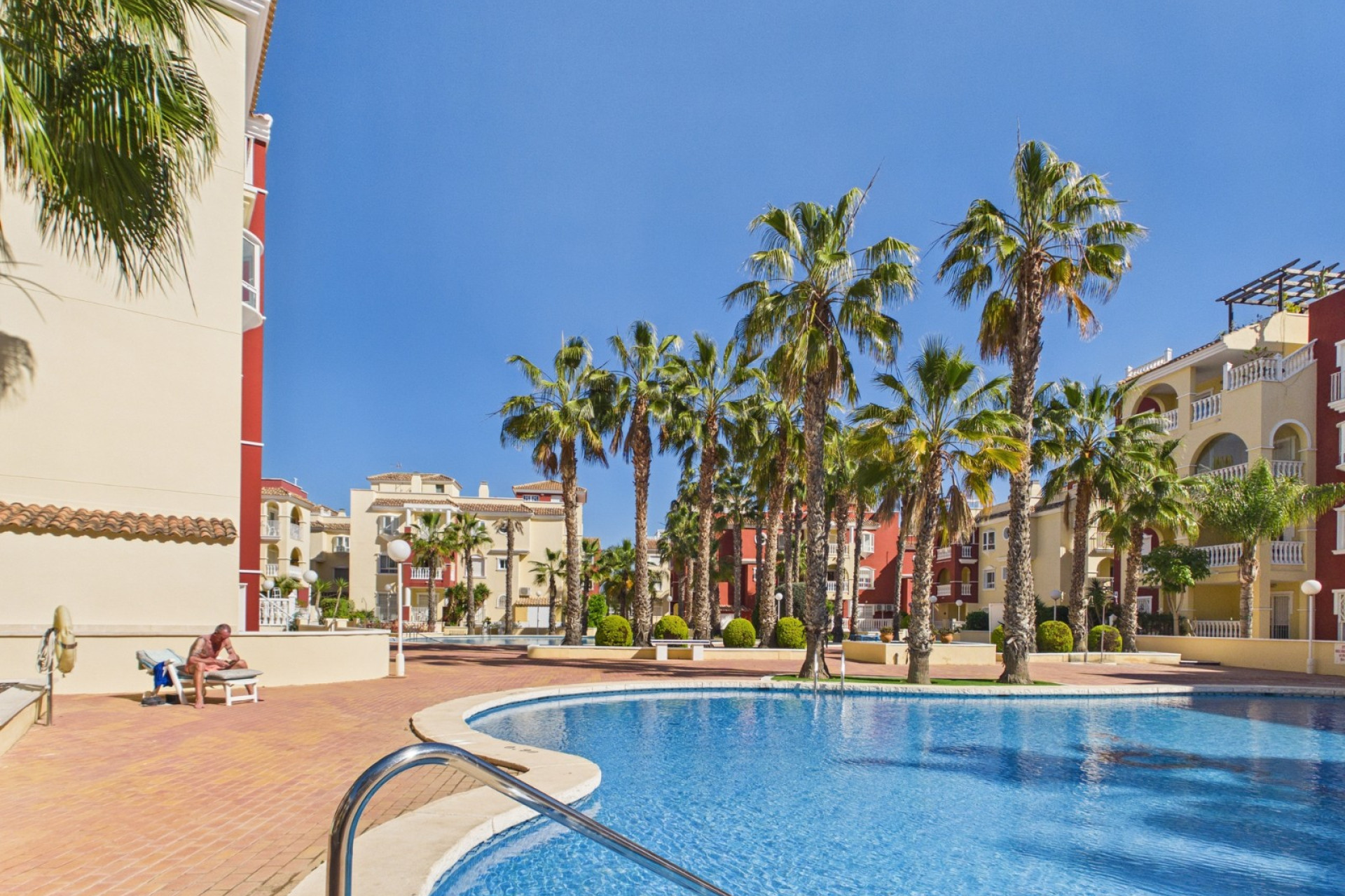 Resale - Apartment - Los Alcázares