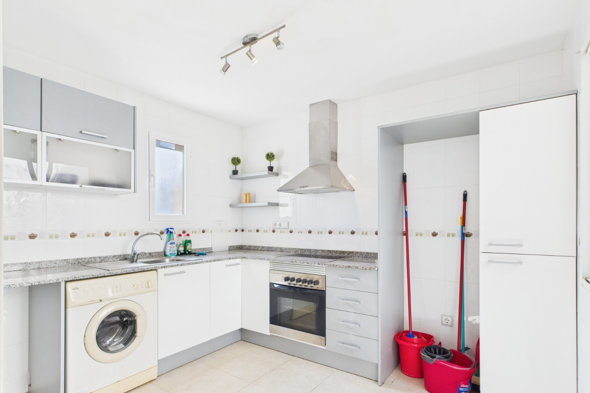 Resale - Apartment - San Cayetano