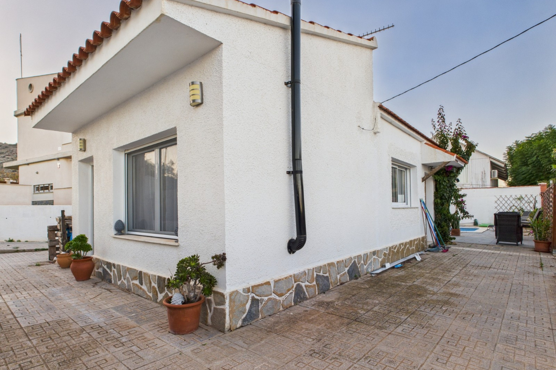 Resale - Villa - El Carmoli - El carmoli