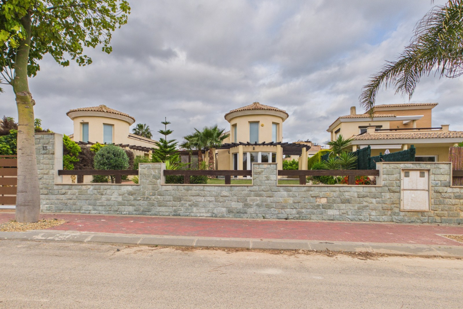 Resale - Villa - GEA Y TRUYOLS