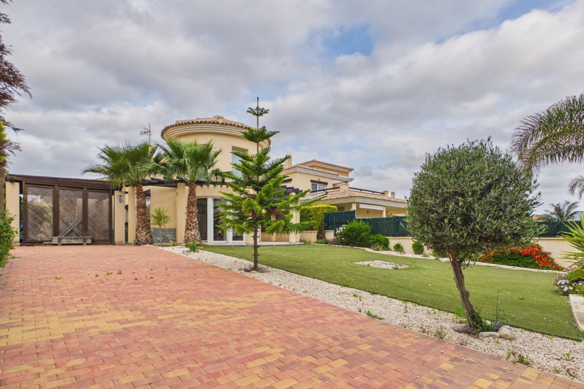 Resale - Villa - GEA Y TRUYOLS