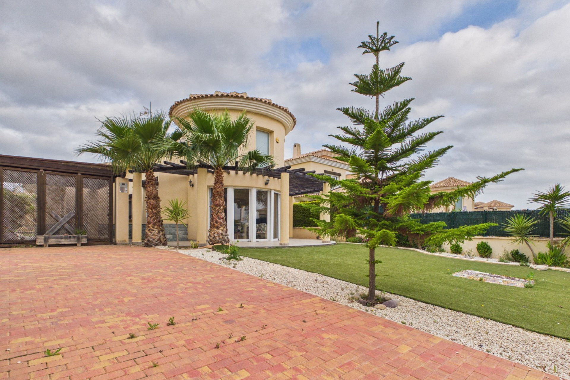 Resale - Villa - GEA Y TRUYOLS
