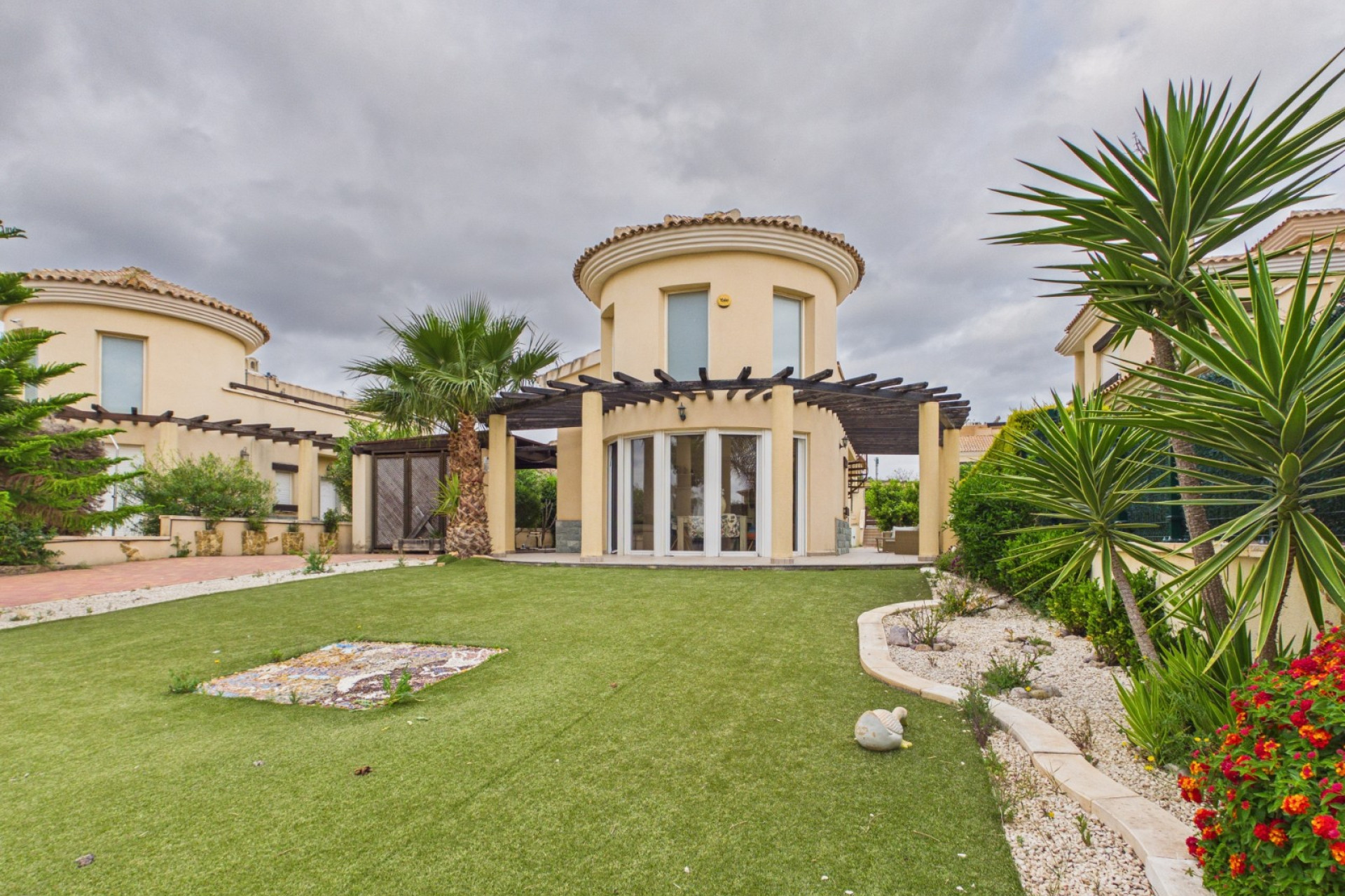 Resale - Villa - GEA Y TRUYOLS