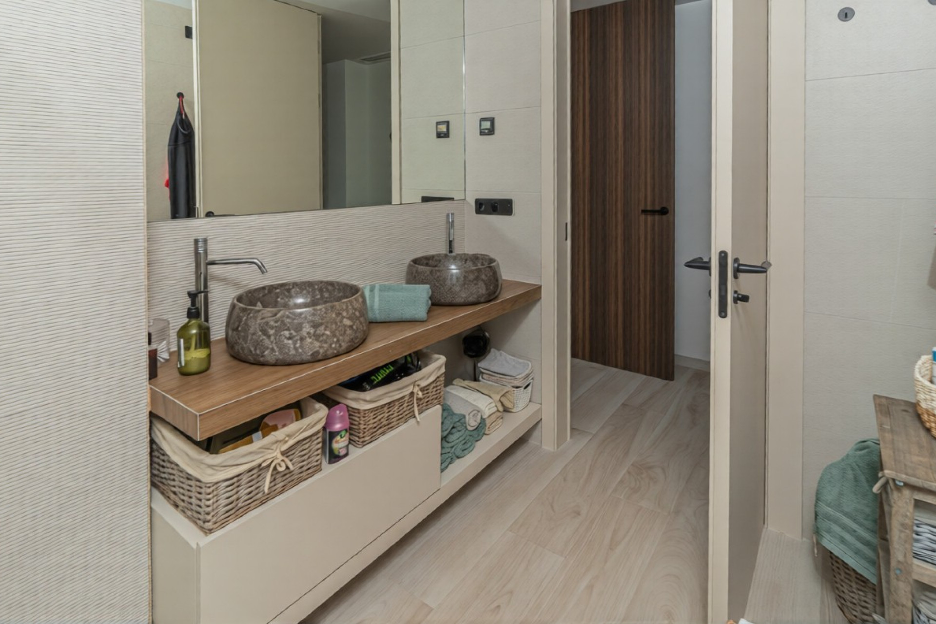 Resale - Villa - La Finca Golf