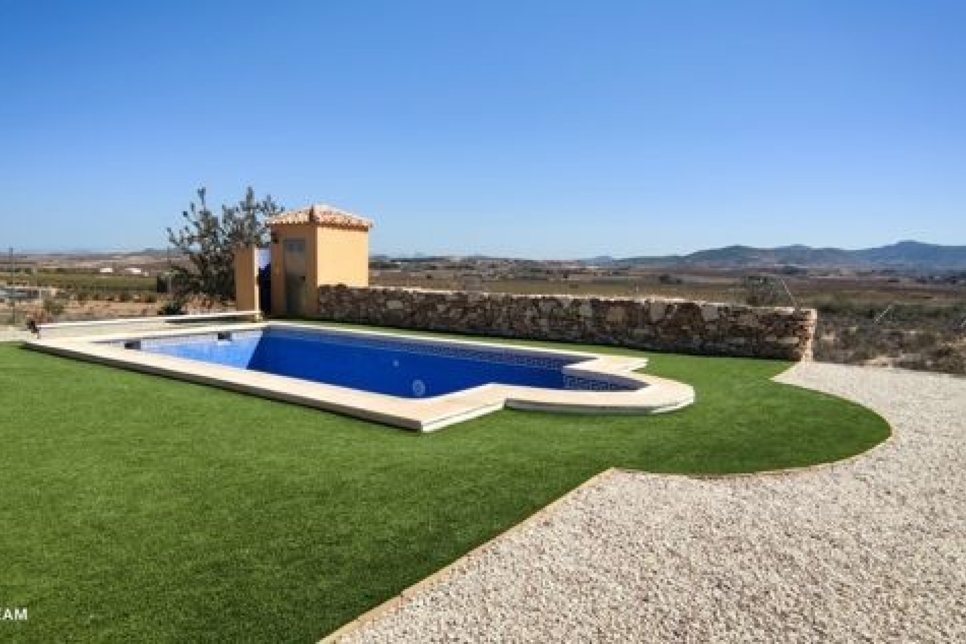 Resale - Villa - Pinoso