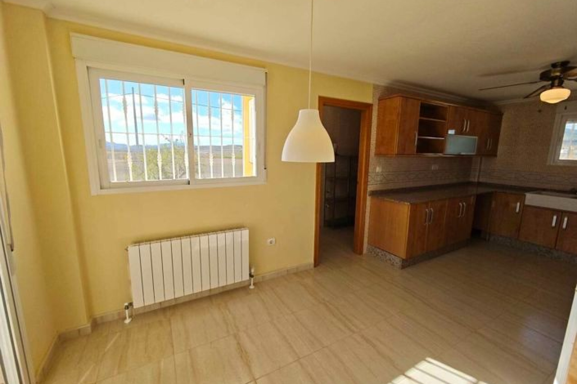 Resale - Villa - Pinoso