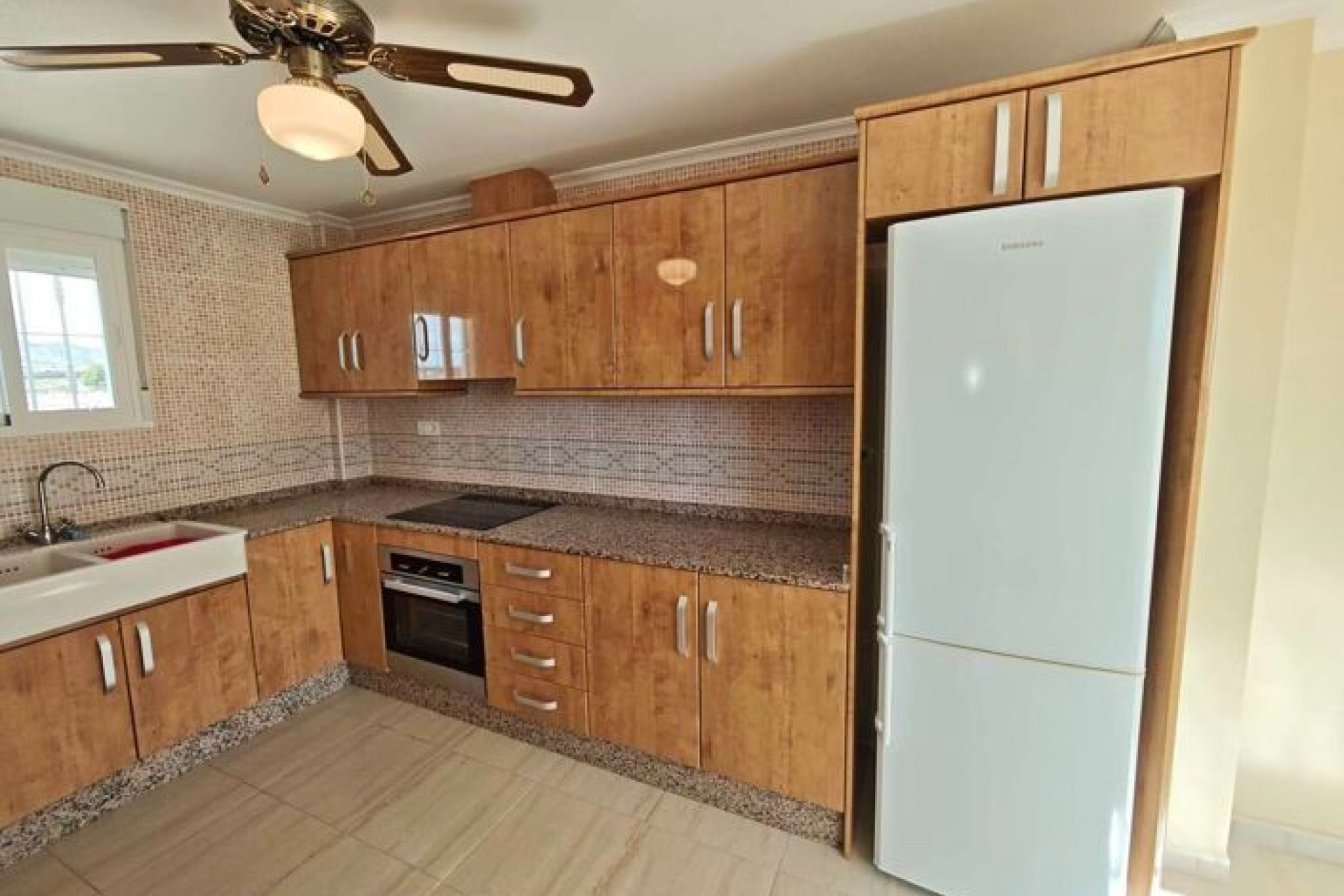 Resale - Villa - Pinoso