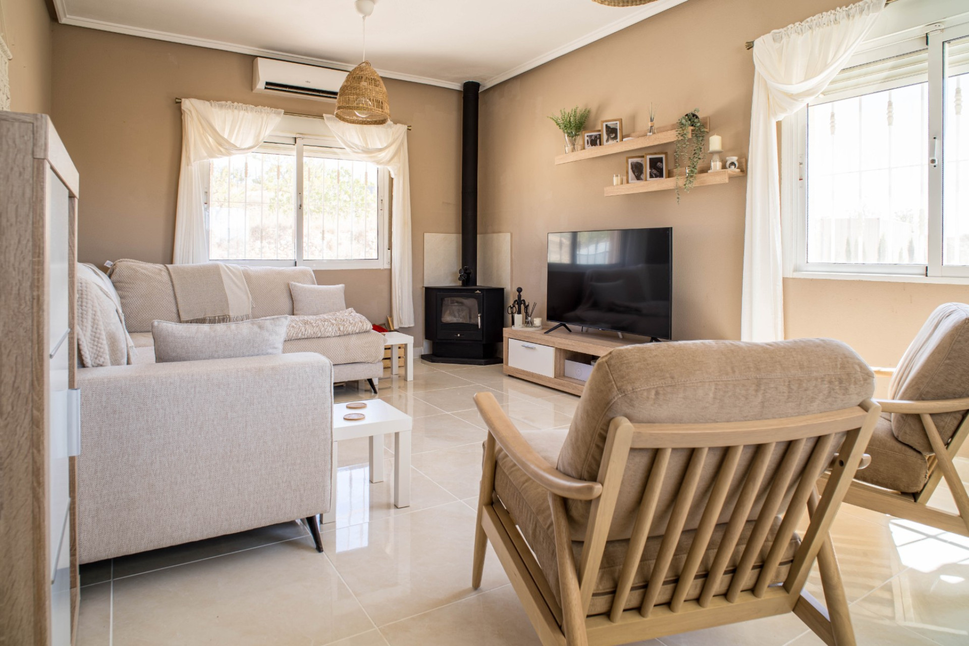 Resale - Villa - Pinoso