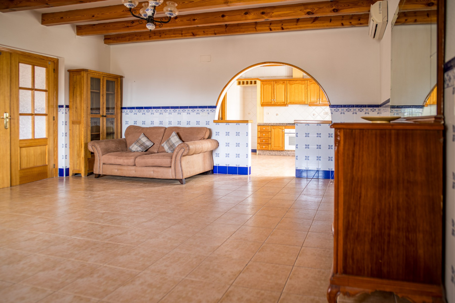 Resale - Villa - Pinoso