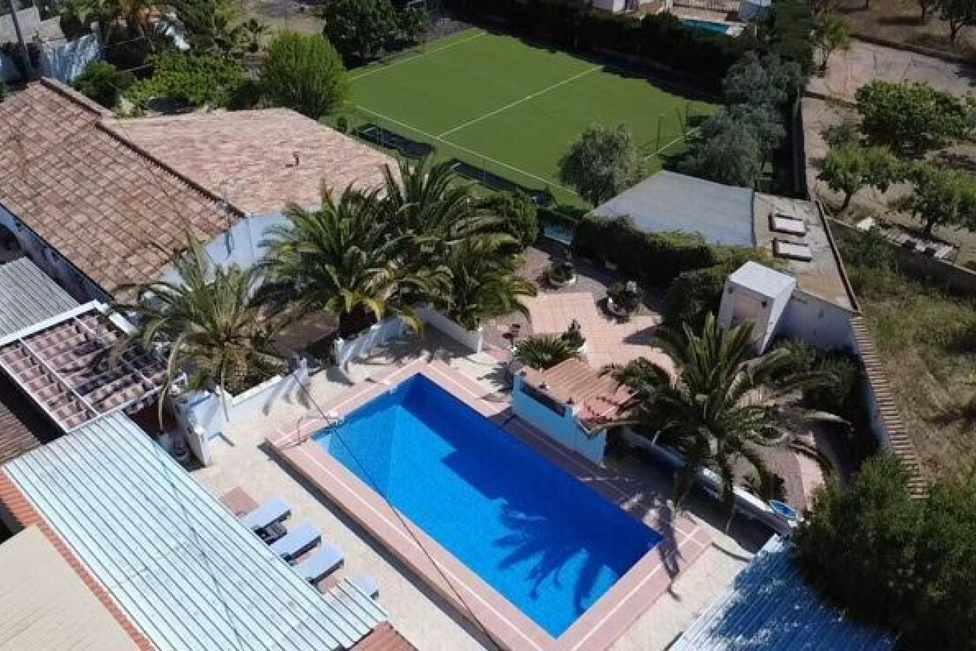 Resale - Villa - Sax