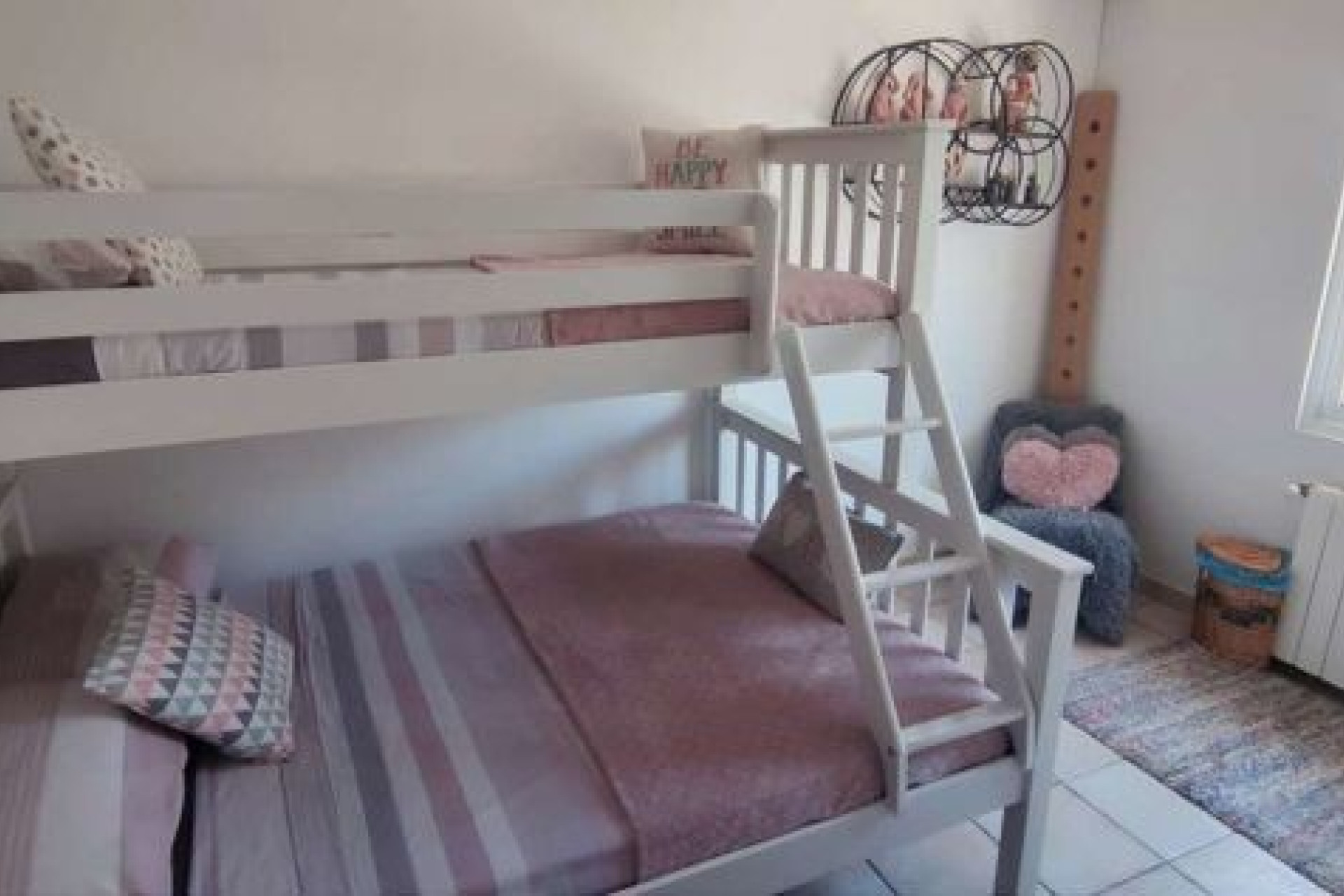 Resale - Villa - Sax