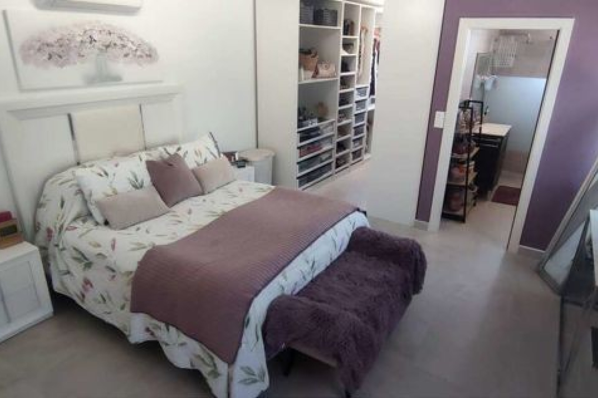 Resale - Villa - Sax