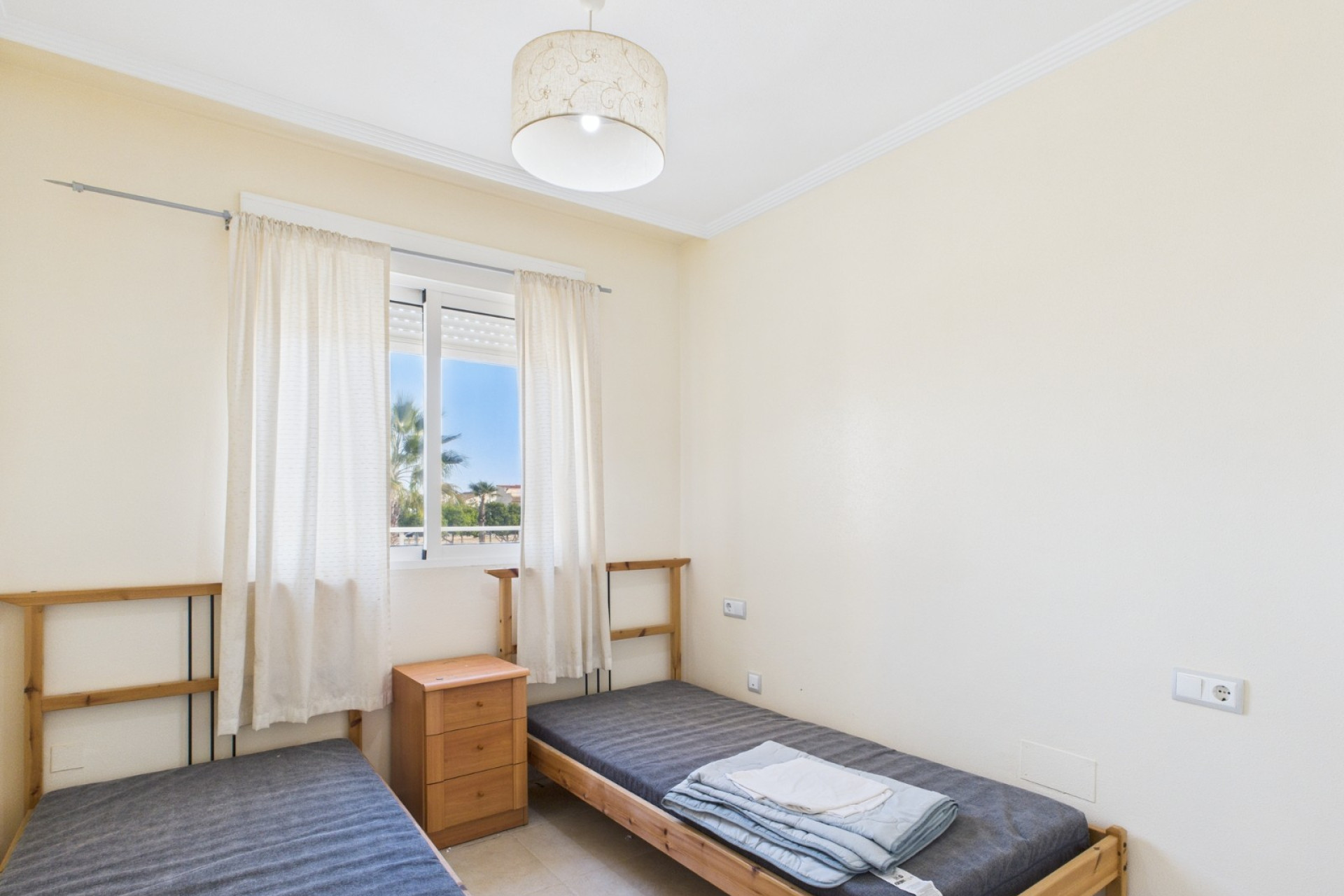 Reventa - Apartment - San Cayetano