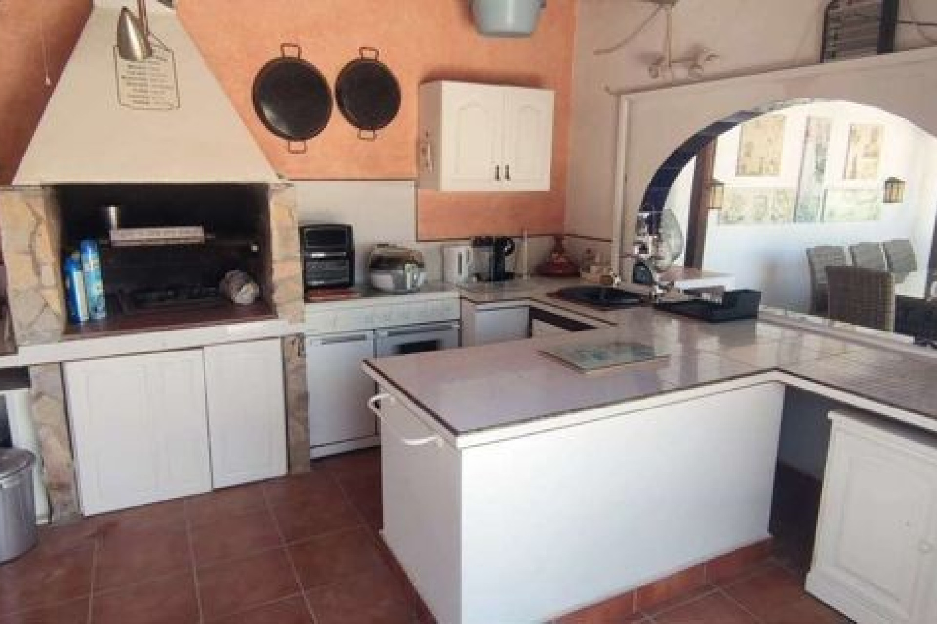 Reventa - Villa - Sax