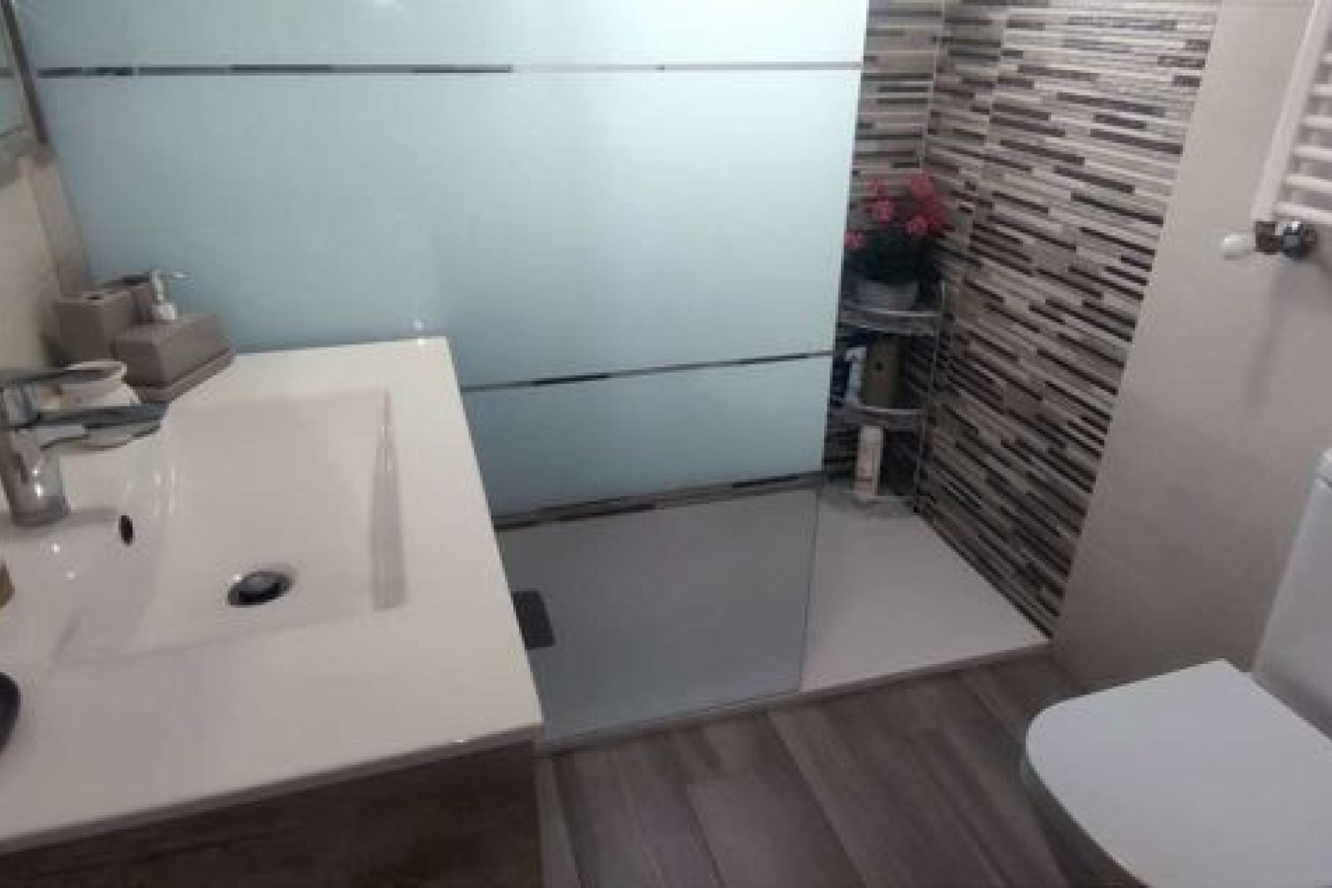 Reventa - Villa - Sax