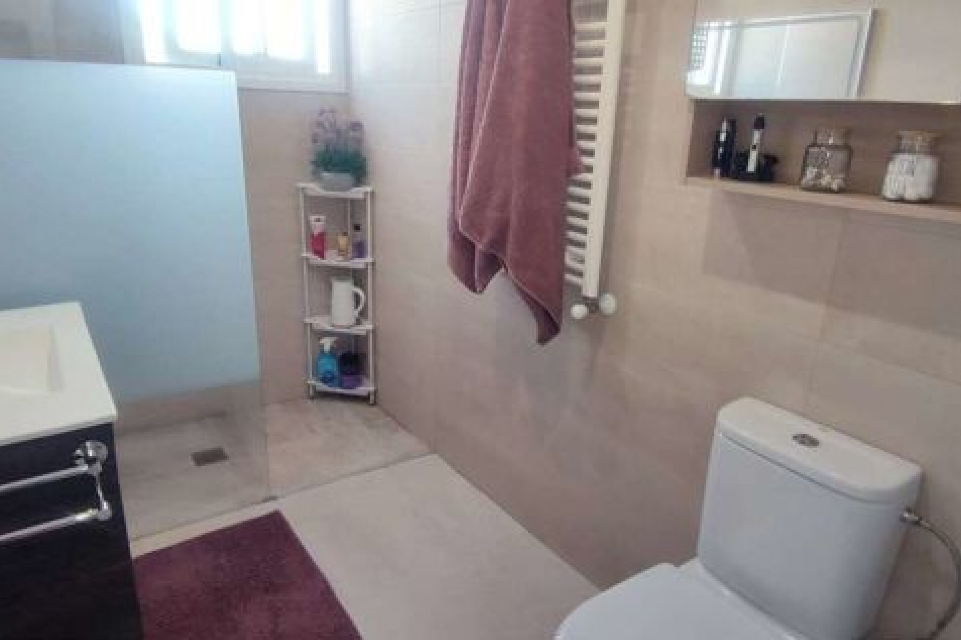 Reventa - Villa - Sax