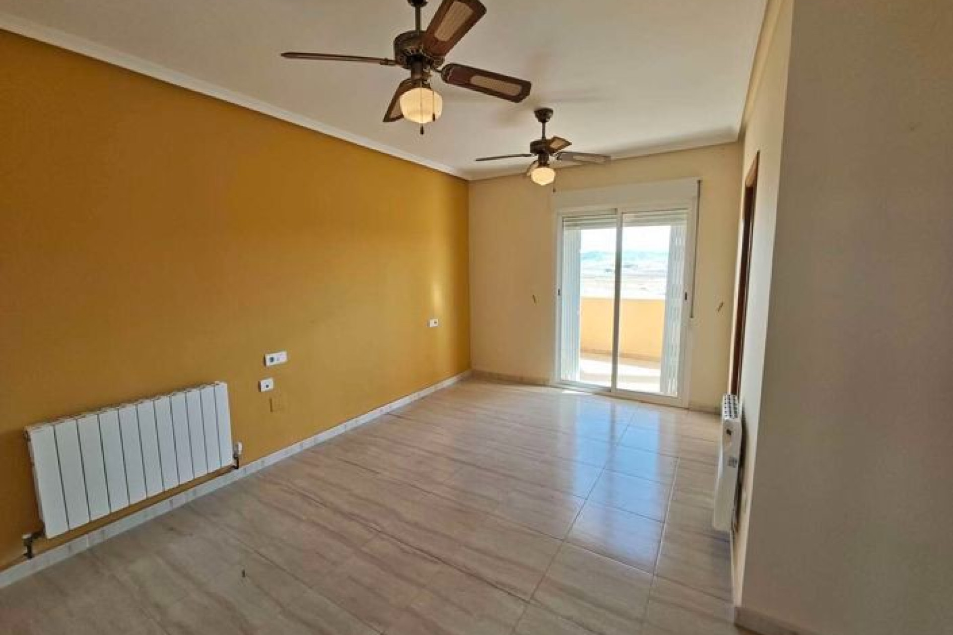 Revente - Villa - Pinoso