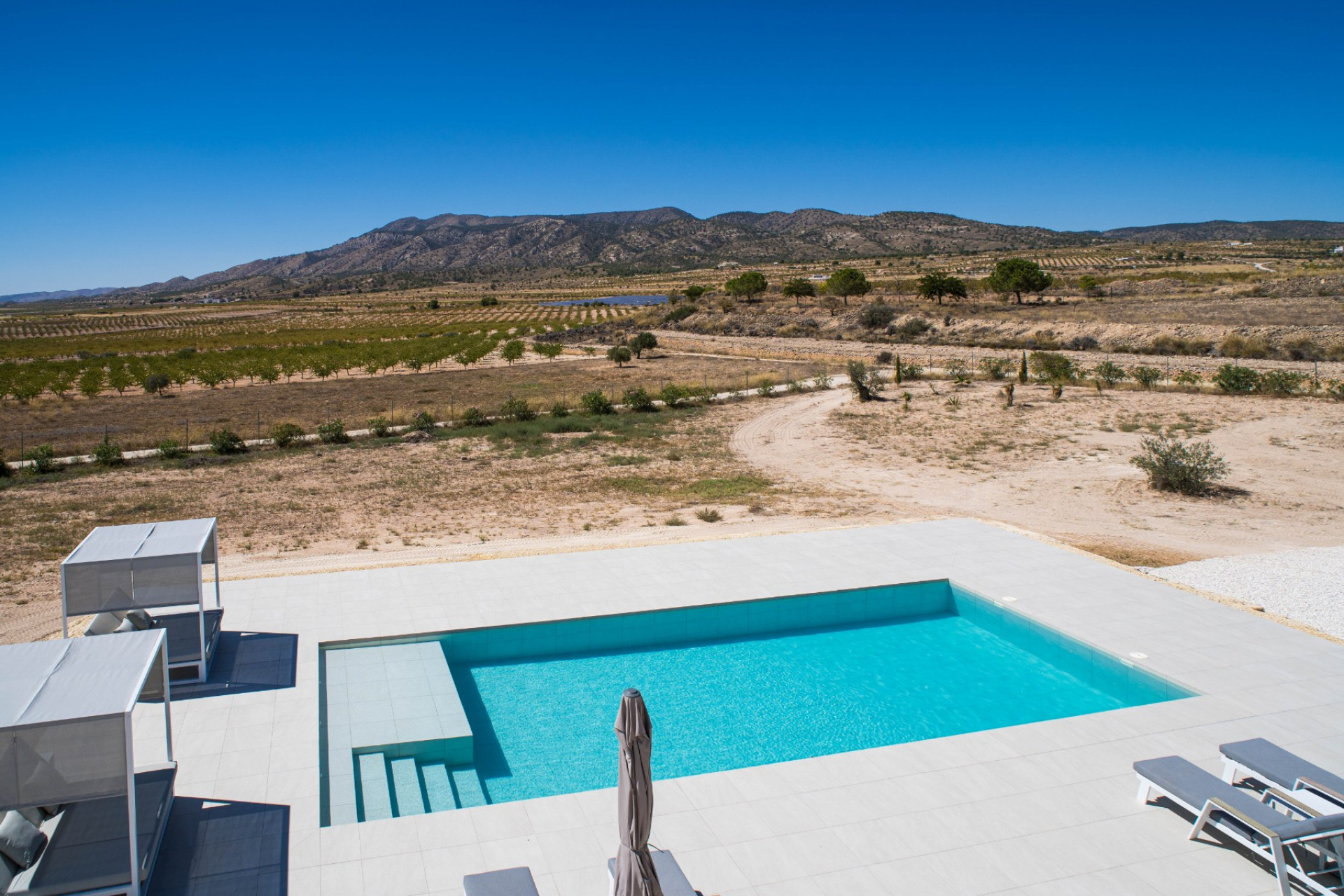 Revente - Villa - Pinoso