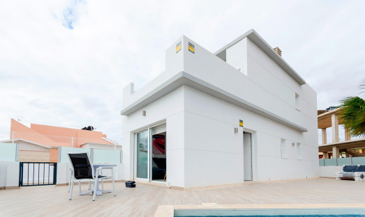 Villa - Neue Gebäude - Torrevieja - Torrevieja