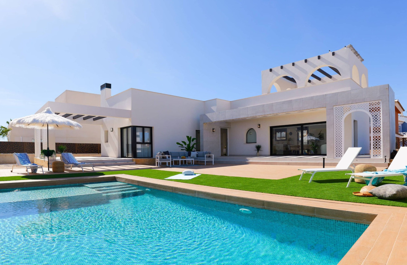 Villa in Ciudad Quesada - view 1