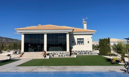 Villa - New Build - Pinoso - LYC1007 - Alicante