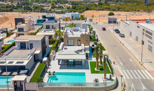 Villa - Resale - Campoamor - AM1082 - Alicante