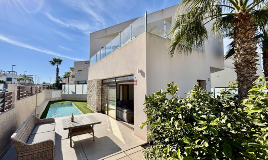 Villa - Wiederverkauf - Benijofar - Benijofar