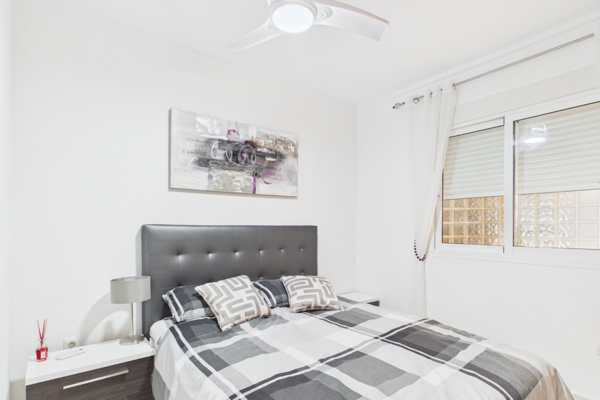 Wiederverkauf - Apartment -  - Puerto Marina