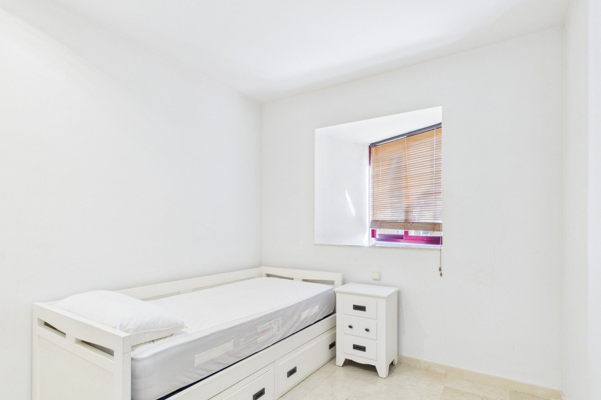 Wiederverkauf - Apartment - 